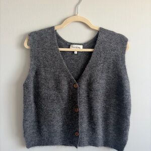 GRACE & MILA Boxy Wool Knit Vest